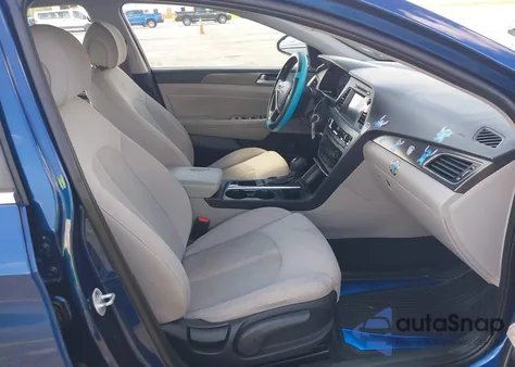 2016 Hyundai Sonata Sport from USA, damaged, VIN 5NPE34AF0GH423049